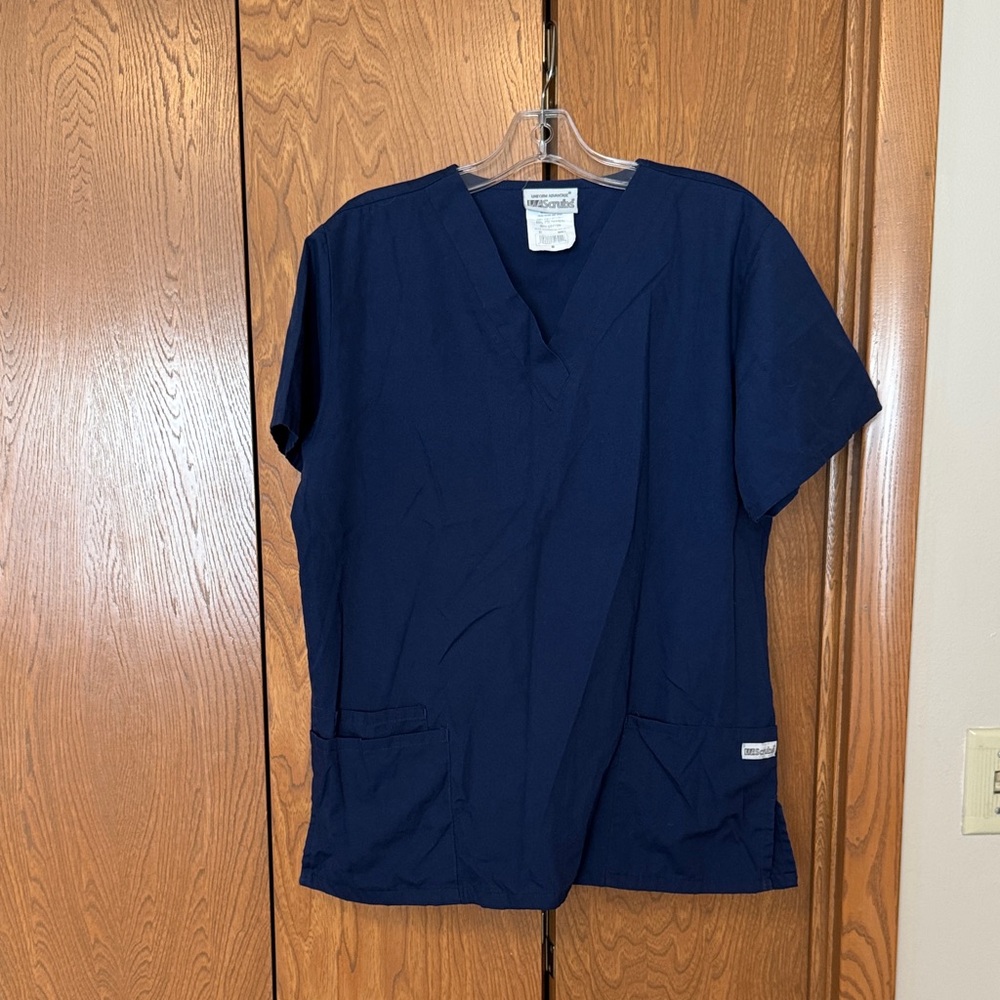 Uniform Advantage Navy Scrub Top